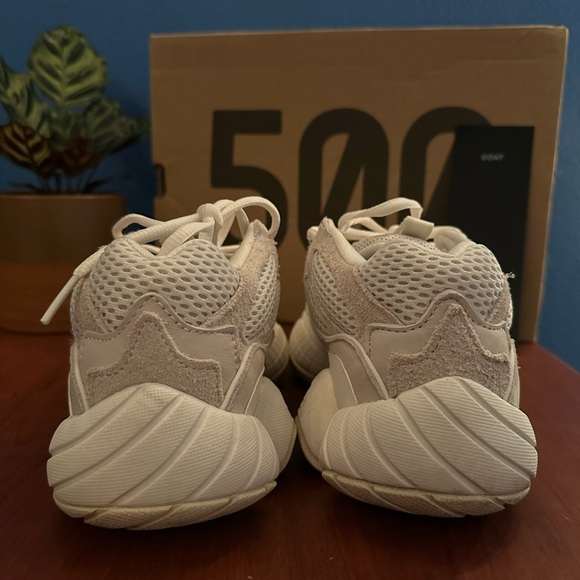 Yeezy 500 w/ Box - Picture 3 of 6